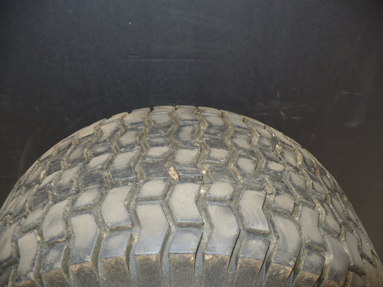 SEARS CRAFTSMAN REAR WHEEL/TIRE ASSEMBLY 634046410961 USED FREE SHIPPING eBay