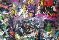 2.8 POUNDS of Diecast Cars Trucks Vehicles "Grab Bag" Matchbox Hot Wheels