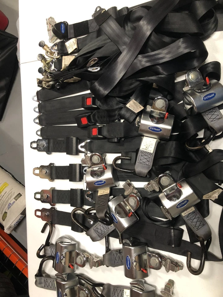 Retractor de amarre de seguridad para silla de ruedas Q’Straint Q8-6203 - Más de 100 en stock. Foto 3 de 4