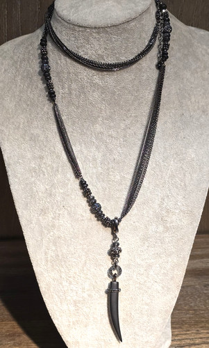 Stella & Dot Arlo Necklace Black Metal & Rhinestones Horn Pendant 24 inch