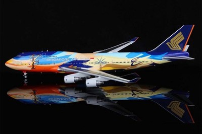L2001 SQ Wings 747-400 1/200 Model 9V-SPK Singapore Airlines