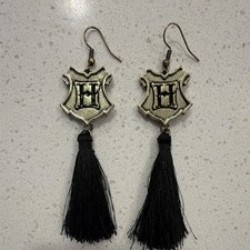 Warner Bros. Harry Potter Fantasy Hogwarts Crest Tassel Earrings