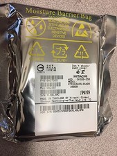 NEW HITACHI HTS543225L9SA00 250GB SATA 2.5 Hard Drive