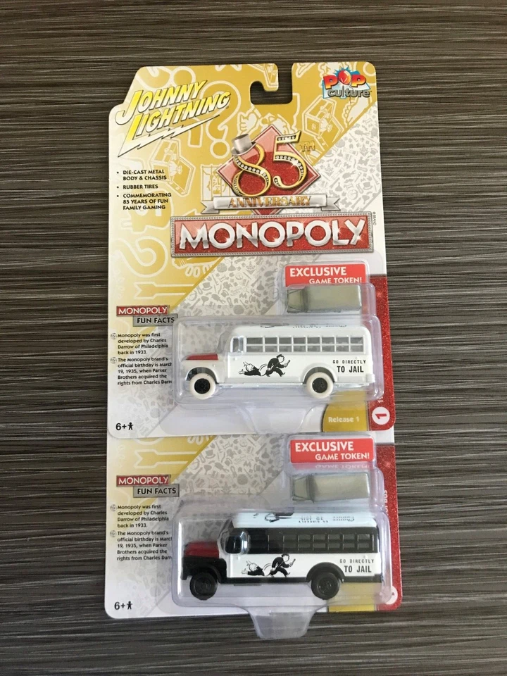 Johnny Lightning Monopoly 1956 Chevy School Bus White Lightning Chase + Regular - Imagem 3 de 4