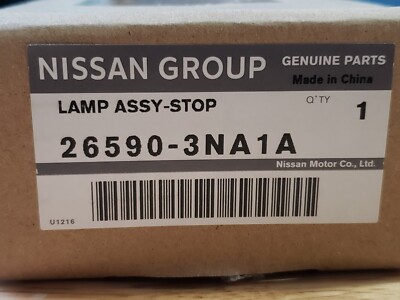 2011-2017  Nissan Leaf Rear Center Third Brake Light Lamp  NEW  OEM  26590-3NA1A