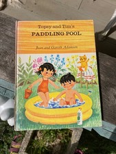 TOPSY AND TIMS PADDLING POOL 1970 HARDBACK GOOD USED CONDITION BLACKIE