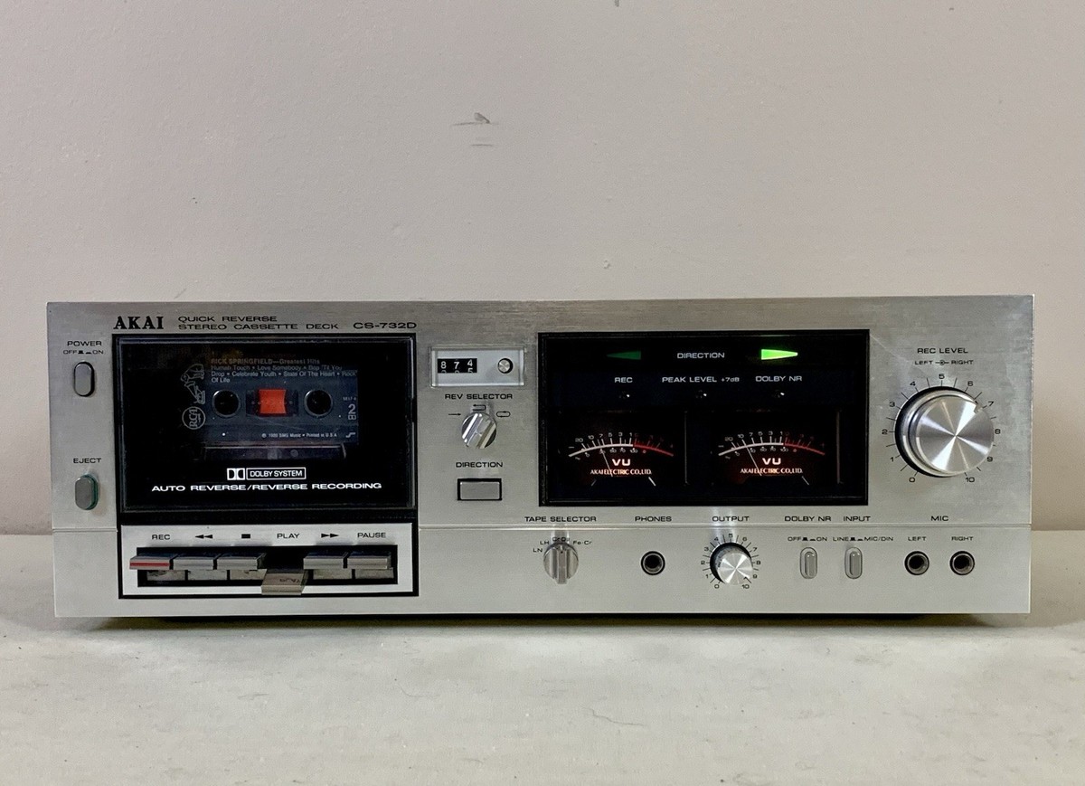 アカイ　CS-732D カセットデッキ　通電のみ Akai CS-732D Vintage Auto Reverse Cassette Deck, Reconditioned