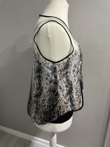 Kaleidoscope Snake Print Wrap Top Size 16 - Picture 3 of 7