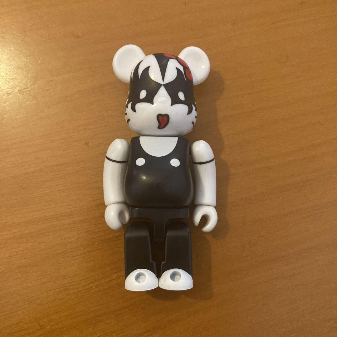 Medicom Toy BE Rbrick Series 25 Hello Kitty KISS TheDemon 100% Vinyl Figure