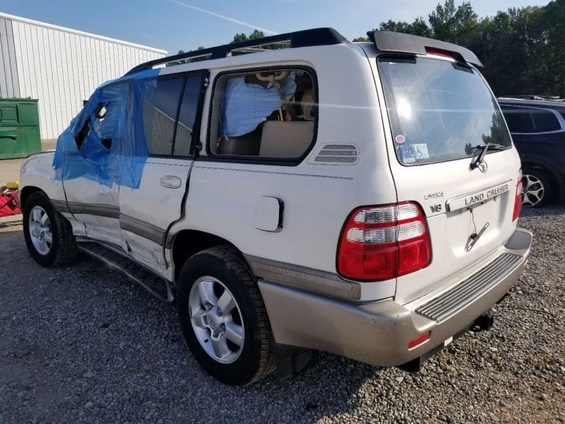 03-07 TOYOTA LAND CRUISER OEM PASSENGER RIGHT FRONT DOOR WHITE  Foto 4 de 4