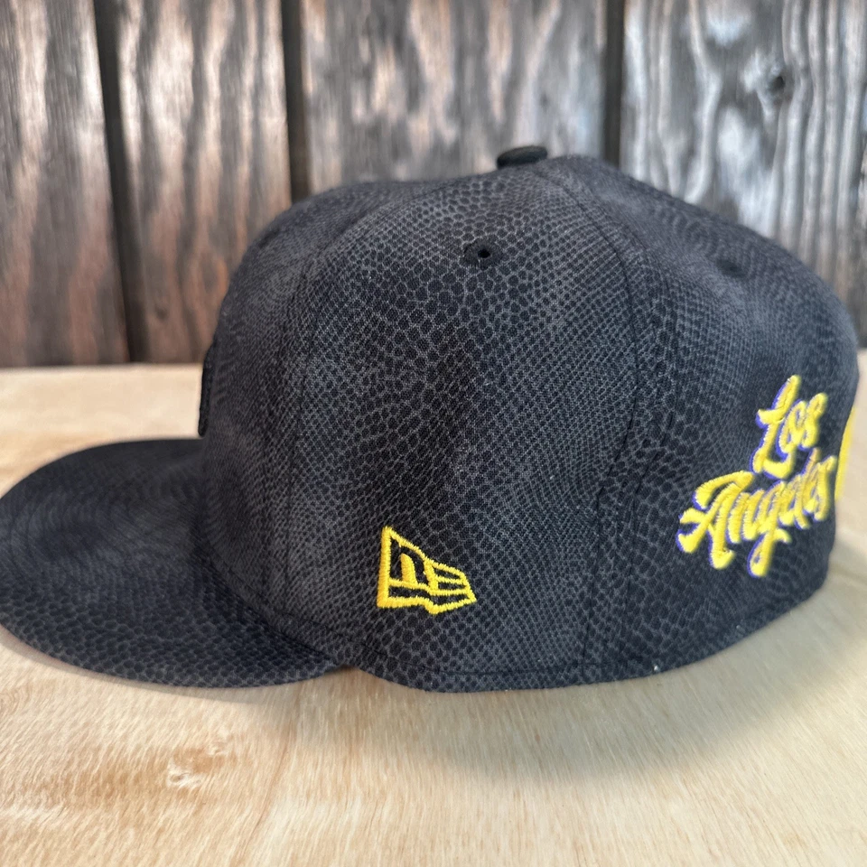 Los Angeles Lakers Snake Print Hat Cap New Era 7 1/2 17x Championships Snakeskin - Image 4 of 4