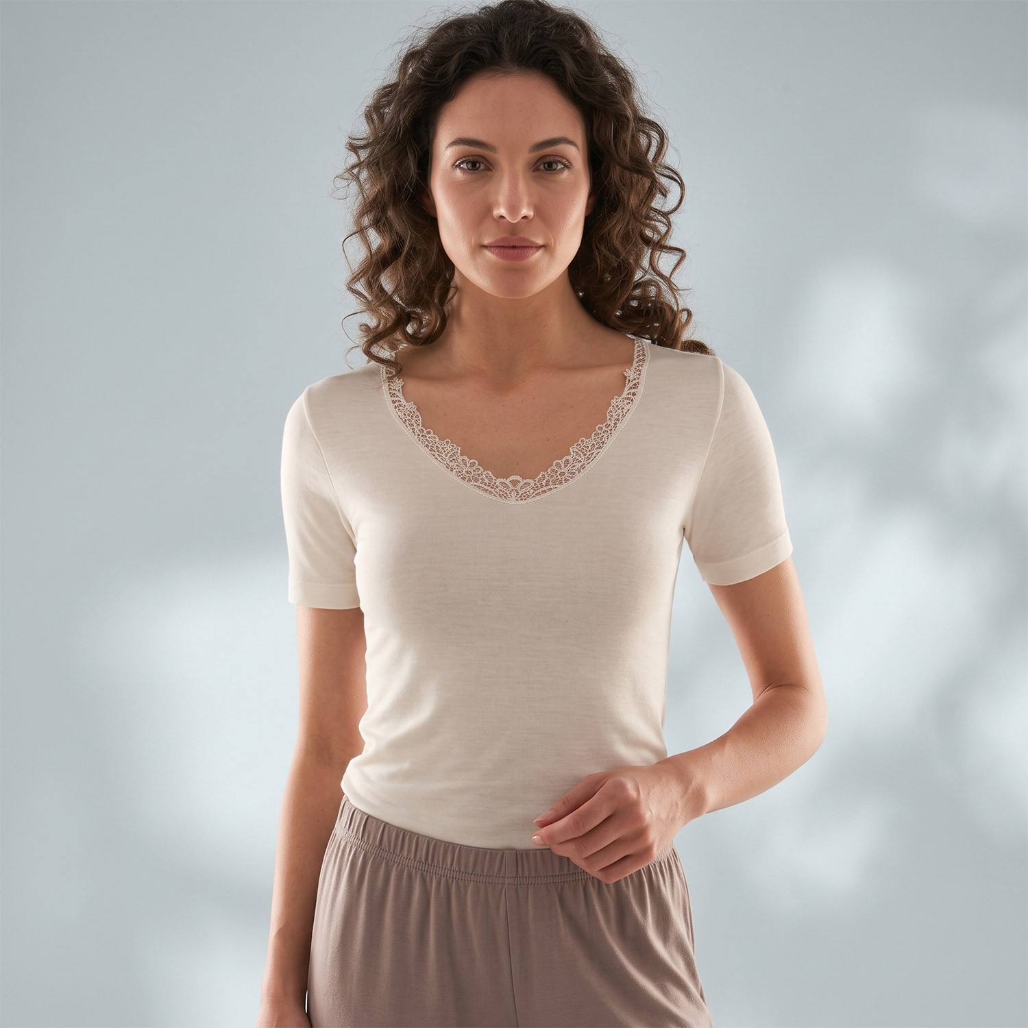 Camiseta Interior Mujer De Manga Corta Con Encaje Floral Liabel 053211036