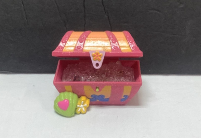 My Little Pony Hidden Treasure Chest pink toy