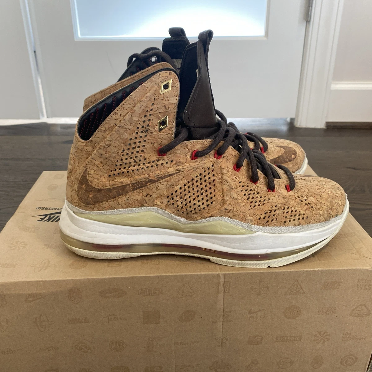未使用NIKE ナイキLEBRON10 EXT CORK QS US10.5レア Nike LeBron 10 EXT QS Cork - огромный выбор по лучшим ценам | eBay