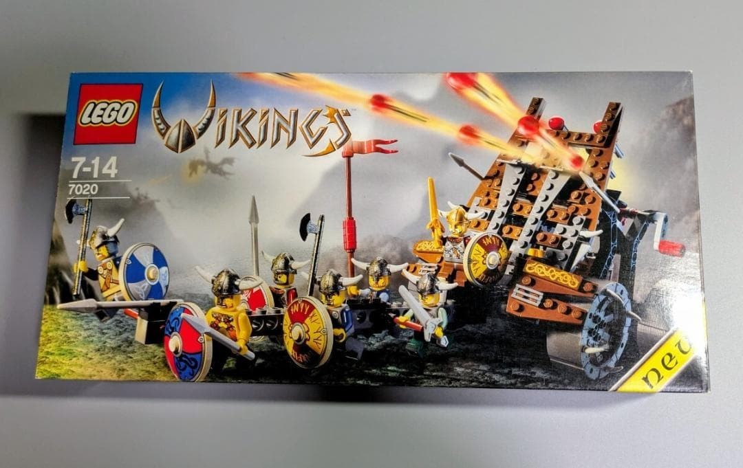 LEGO Vikings: Army of Vikings with Heavy Artillery Wagon (7020
