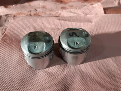 Pistons avant et arrière 125 Varadero / Shadow - Photo 1/3
