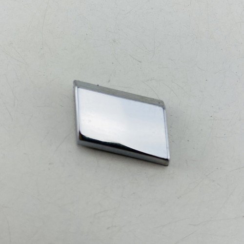 2004-2007 Chevrolet Malibu Emblem Logo Letter Badge Trunk Lid Rear Chrome E15I - Picture 5 of 6
