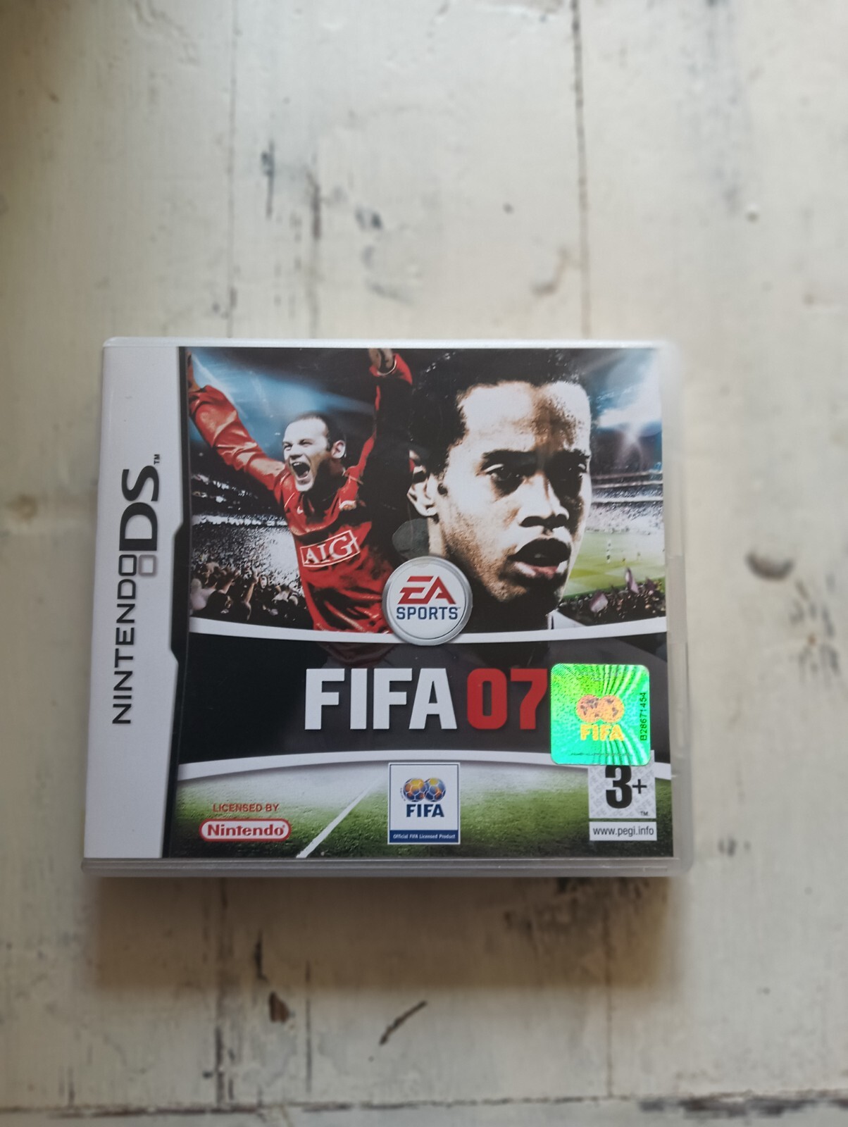 NINTENDO DS FIFA 07 EA SPORTS WITH MANUAL NTR-AF7P-UR FOOTBALL GAME