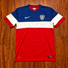 2014 FIFA World Cup Soccer Cards and Collectibles 72