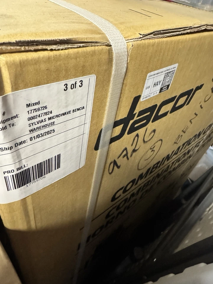 Horno de pared eléctrico combinado de acero inoxidable Dacor Transitional 30" - DOC30P977DS Foto 2 de 3