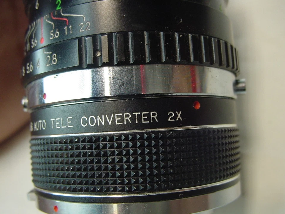 SUPER ALBINAR AUTO 1:2.8 f=135MM CAMERA LENS - Image 4 of 4