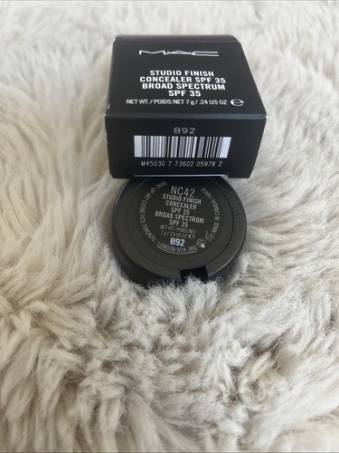 Mac Studio Finish Concealer (Nc42) (0,24oz) - Bild 3 von 3