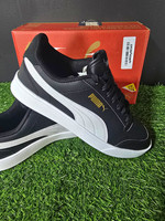 PUMA Shuffle Low Top Lace Up Trainers Black/White UK 7 EU 40.5 309668-04