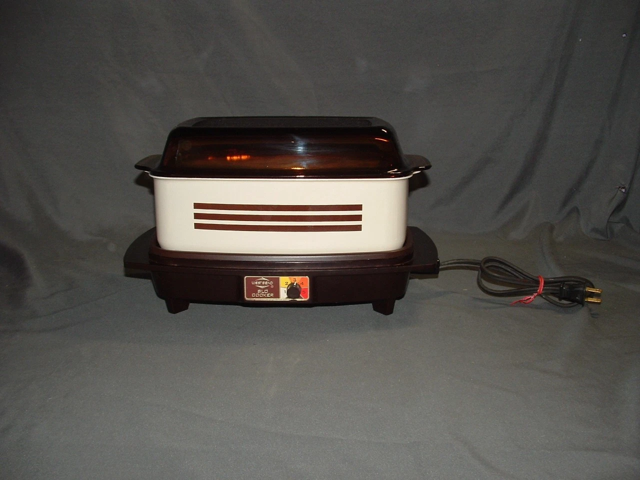 Vintage West Bend 4qt Slo Cooker Amber Glass Lid Brown Stripe 84114 WORKS