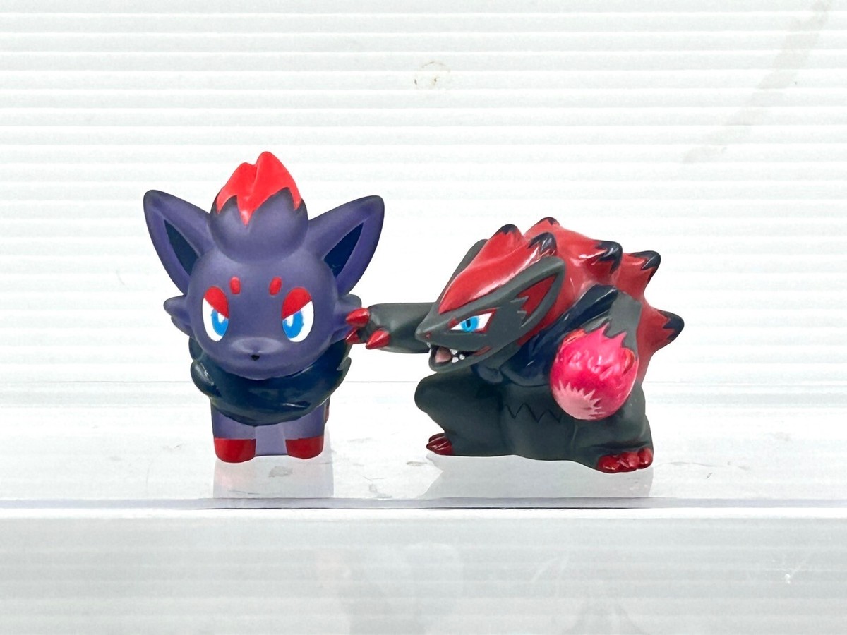 Japan BANDAI Pokemon Luxio Zoroark Zorua Finger Puppet Figure Toy