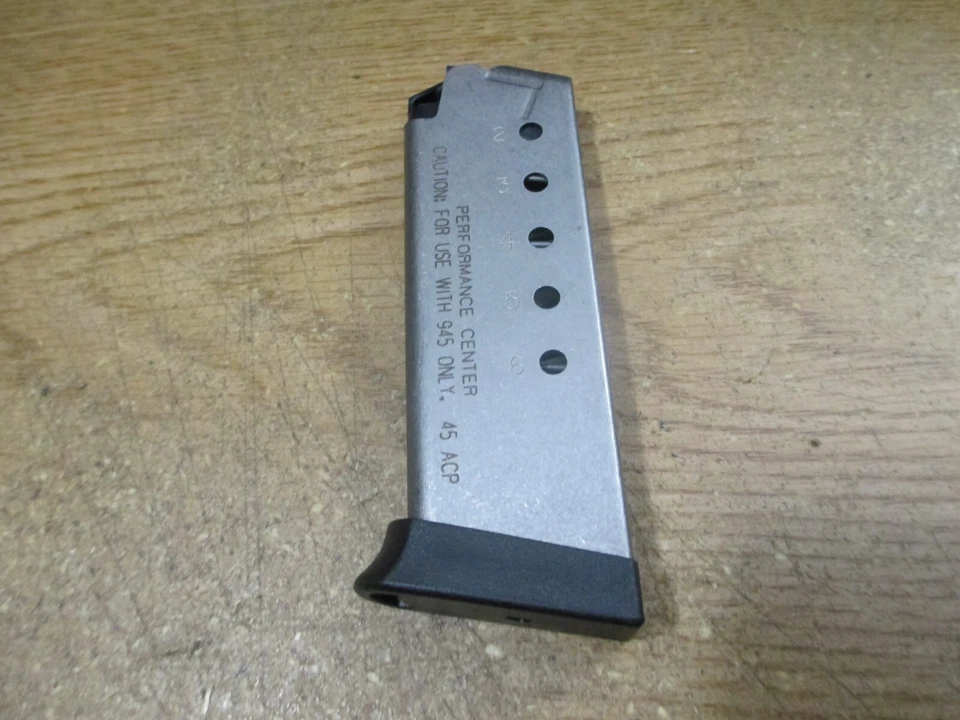 RARE SMITH&WESSON S&W 945 COMPACT PERFORMANCE CENTER 45ACP MAGAZINE OEM 6 ROUND - Image 2 of 4
