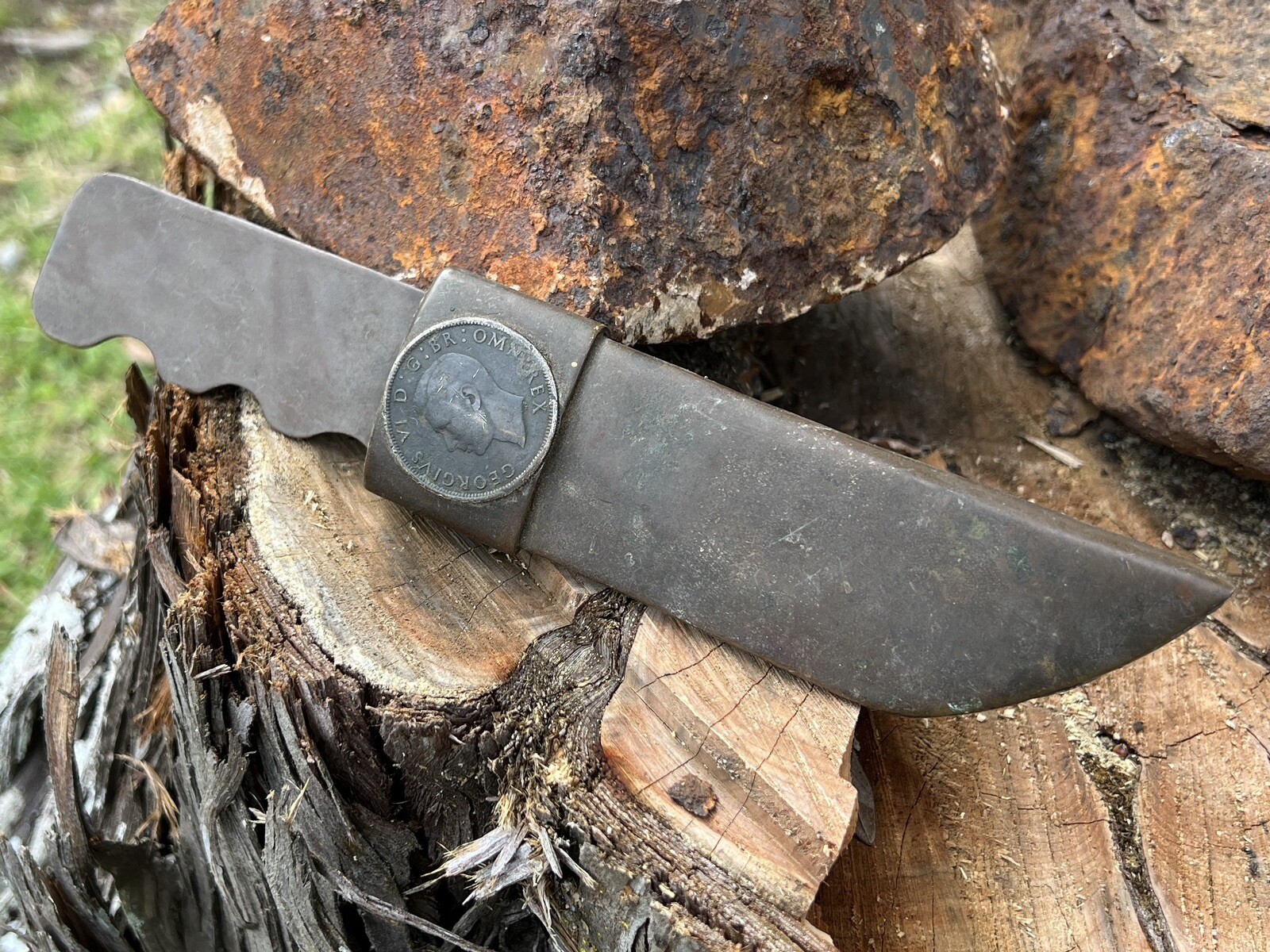 US Army WW2 TRENCH ART KNIFE SCABBARD VI British Half Coin