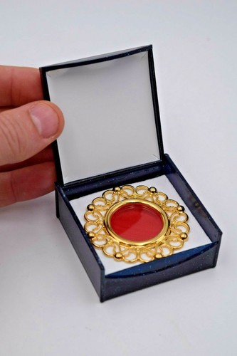 Large Gold Plated Relic Theca, Reliquary w/ Crystal Window & Display Case-C - Picture 12 of 12