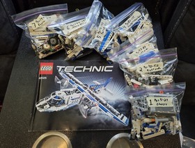 LEGO Technic 42025 Cargo Plane  Complete Set w/ Instructions and modern twist