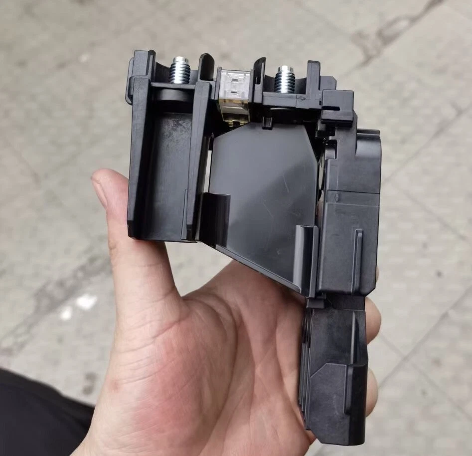 Conjunto de terminales de coche arrancadores de fusibles de batería 38240-T5A-003 para City FIT HRV 2015-2022 Foto 4 de 4