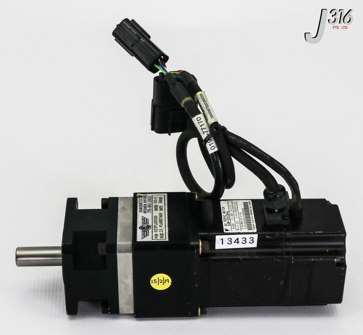 M＊ 13433 YASKAWA AC SERVO MOTOR W/023PLX0100 23 PLANETARY GEARHEAD