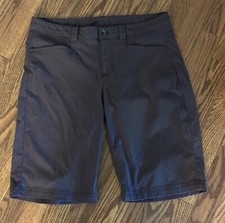 Eddie Bauer Size 6 Nylon Chino Women's Zipper Pockets Shorts Stretch Mid Rise