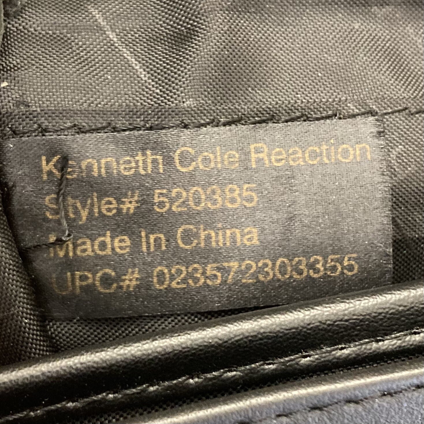 Kenneth Cole Reaction Black Leather Briefcase Messenger Laptop Bag with Strap