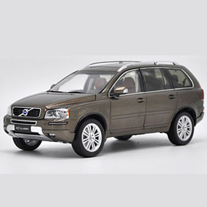 Miniature Volvo XC90 32AWD Verte - Burago 1143 échelle Inconnue - Chine
