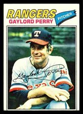 1977 Topps Gaylord Perry (HOF) #152 - Texas Rangers