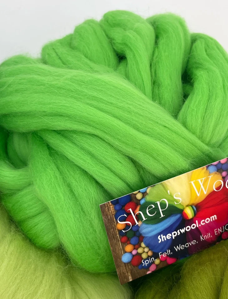 Green Wool Roving SAMPLER, Green felting wool, Spinning wool, Green Roving - Image 4 of 4
