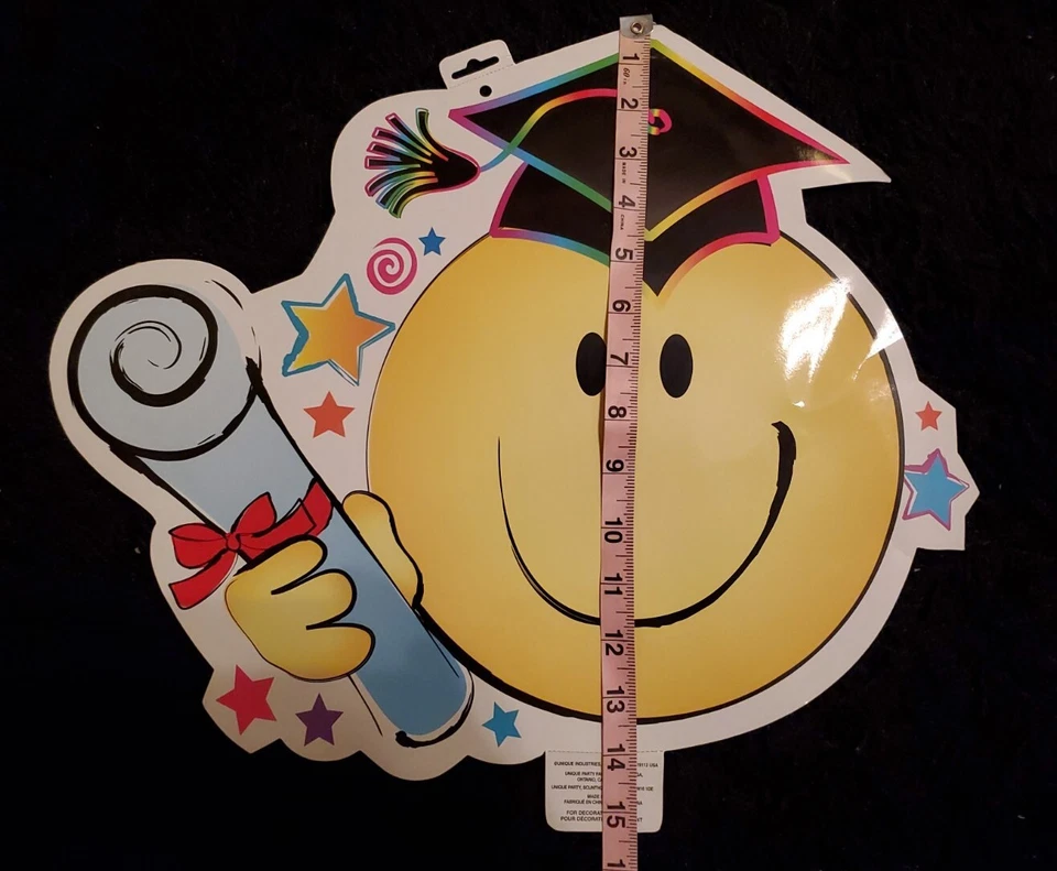 Kids Graduation Decoration 2025 - Smiley Face Wall Cutout, Preschool Graduation - Image 4 of 4