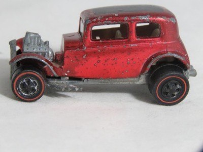 Hot Wheels Redline Classic 32 Ford Vicky 1968 Red/White Interior USA