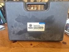 Matco Tools AC13472A  Aluminum Manifold Gauge Set – Hoses, Case