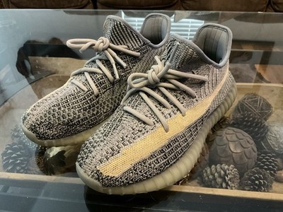adidas Yeezy Boost 350 V2 Men's Running Shoes Ash Blue, Size US 9.5