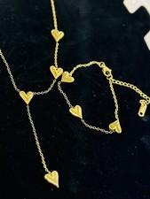 Beautiful Heart Design High-Quality Stainless Necklace Hand Chain Set for Women