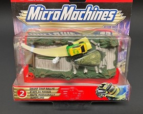 NEW (Vintage) Foreign Micro Machines SWAMP SNAP  RALLYE Stunt Set Hasbro 2001