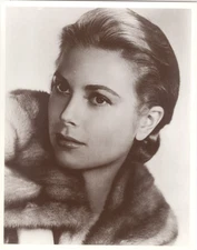 8 x 10 Glossy Photo Grace Kelly - American Heritage Archives Gallery