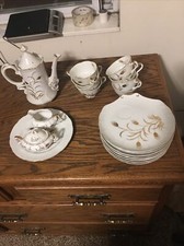   Lefton China Gold Wheat Tea  Snack Set 2768 Set of 8 w/Teapot, Cream  Sugar