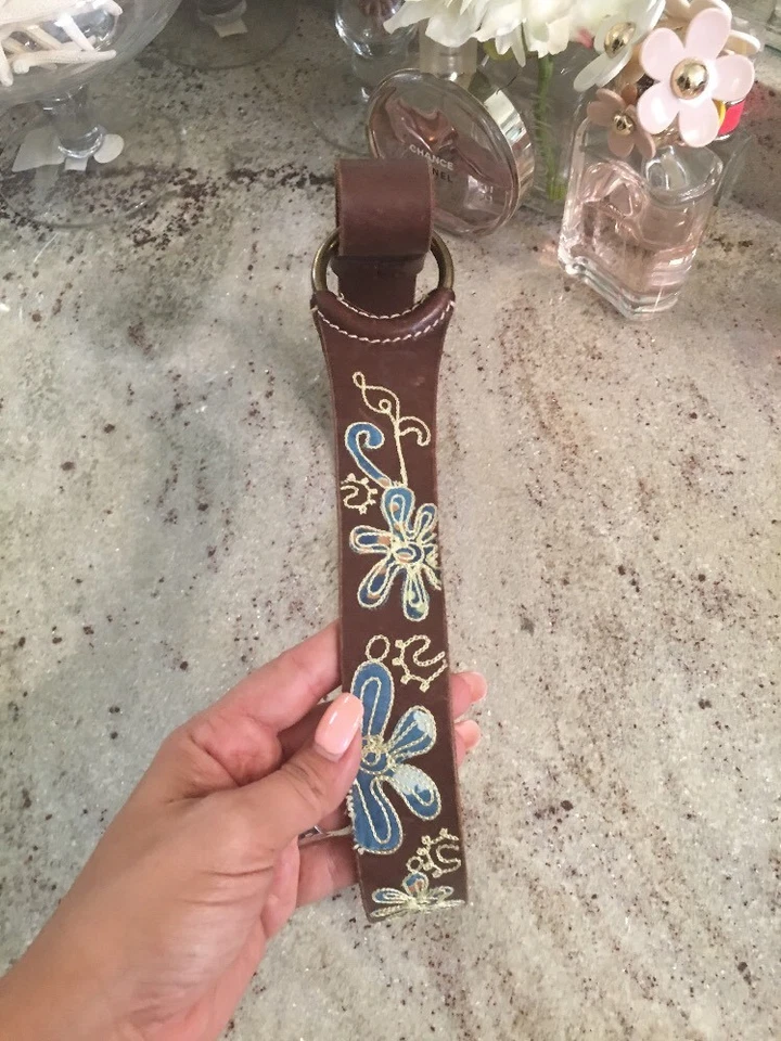 Cinturón de cuero marrón cachemir bordado Lucky Brand India pequeño azul verde boho Foto 3 de 4