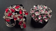 VTGE Lot X2 RED & PINK RHINESTONE BROOCH/PIN BEAUTIFUL Glass Silvertone Sarah Co